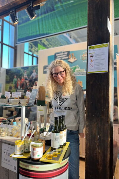 Inga Cramer (Wildland / AllerLiebe) Messestand